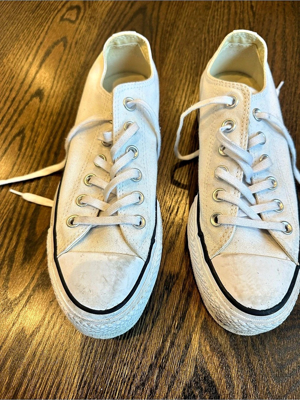 Converse Chuck Taylor All Star Low Top White Sneakers